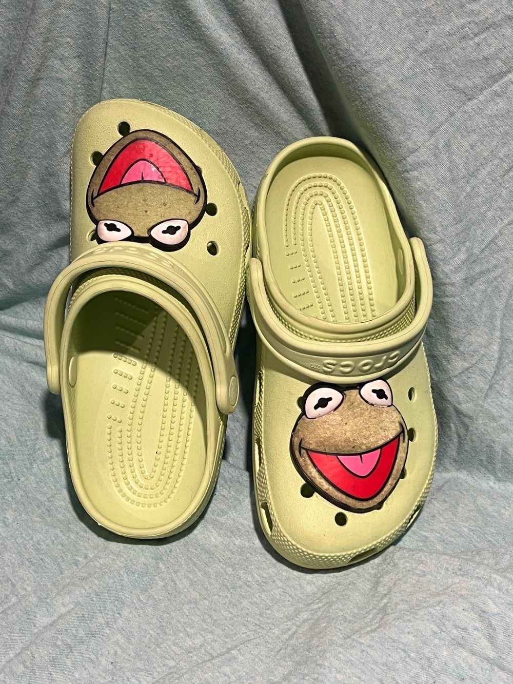 Crocs Kermit The Frog Muppets Crocs W4 M6 Green Clogs